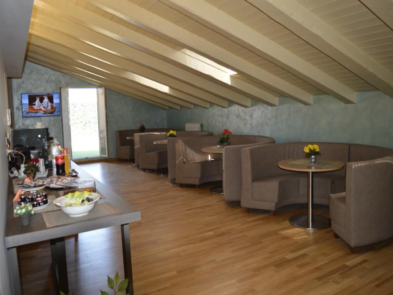 B&B Jolie Center Pescara Eksteriør billede